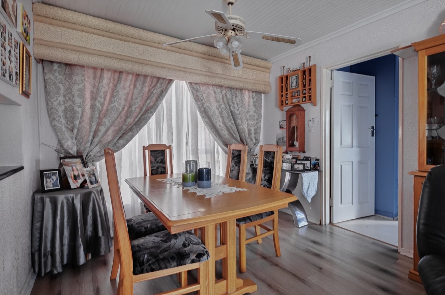 4 Bedroom Property for Sale in Palm Ridge Eastern Cape